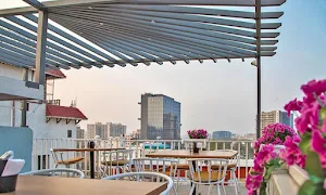 Opheem sky lounge - Cover photo