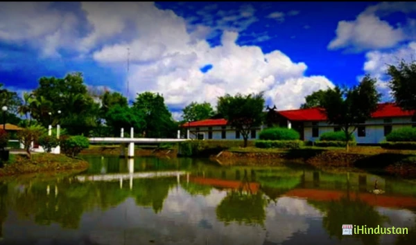 Oriental Theological Seminary - Logo