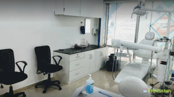 Orthosquare Dental Clinic - Logo