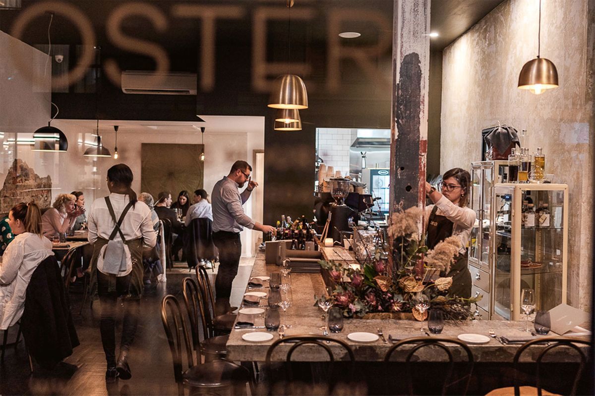 Oster Eatery - Logo