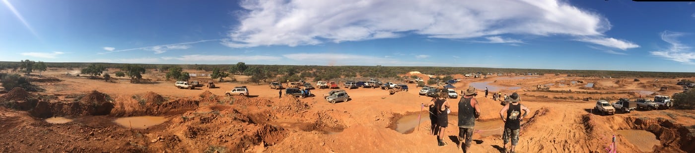 Outback 4x4 Accessories - Logo