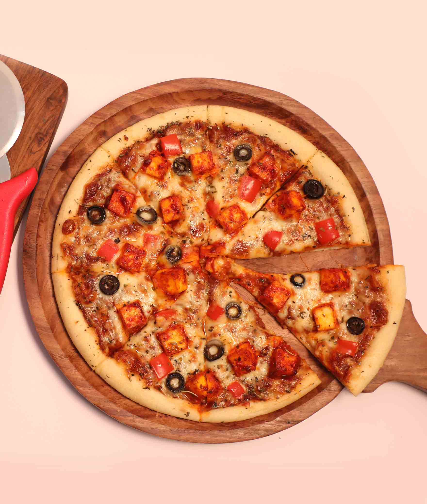 Outi Pizza - Logo