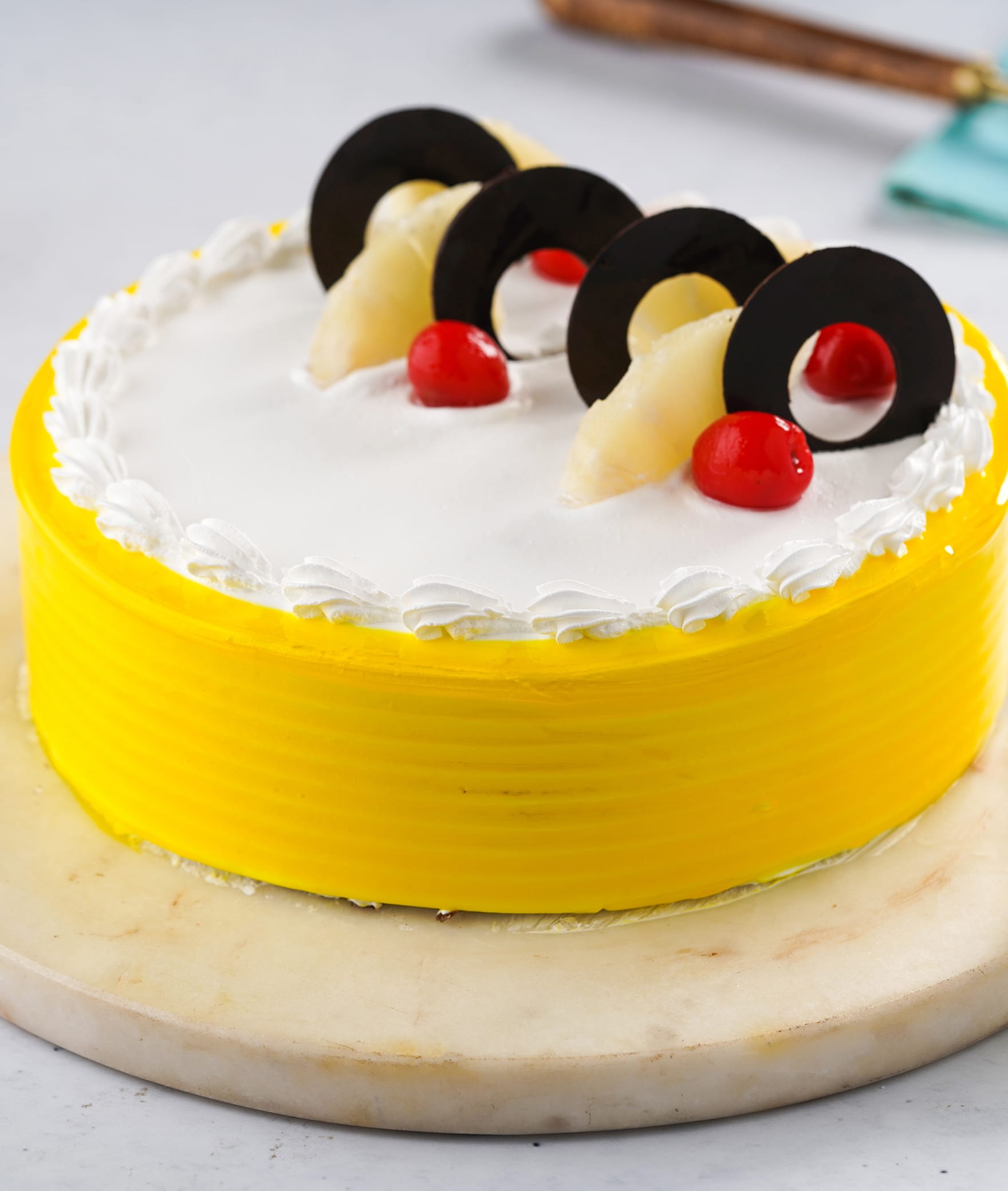 Ovenfresh Cakes and Desserts - Logo