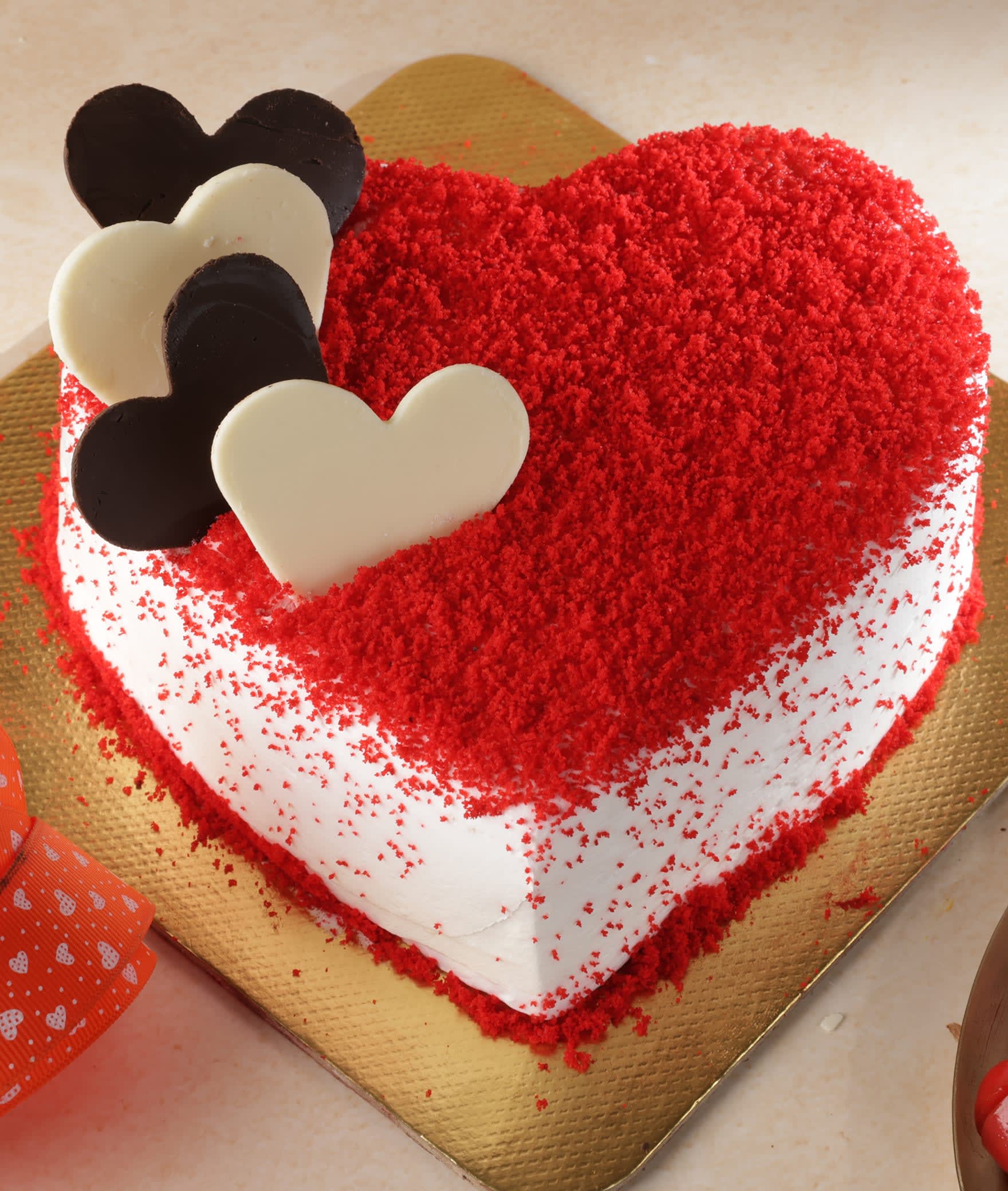 Ovenfresh Pizzas, Cakes & Desserts - Logo