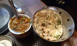 Oye Balle Balle - Logo