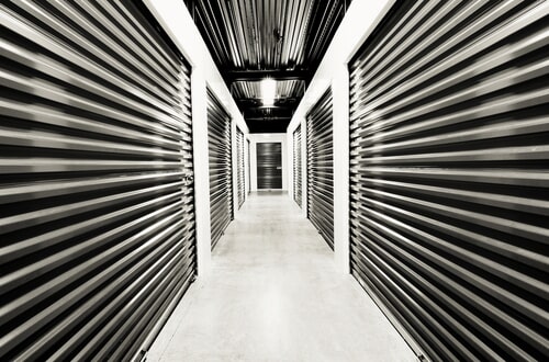 Ozzy Lockup Self Storage - Logo