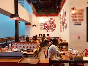 Pizza Hut - Cover photo