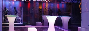 Privee - Logo