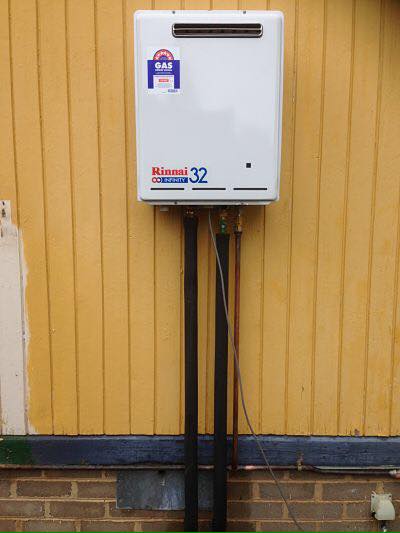 P1 Plumbing & Electrical - Logo