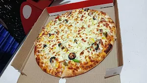 Pizza 4 U - Logo