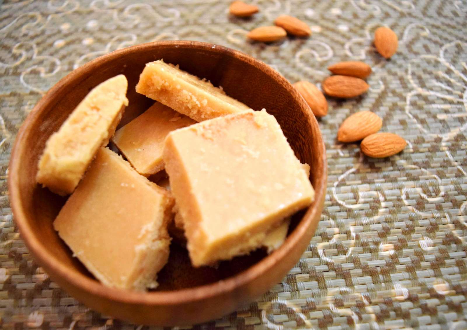 Padma Sweets - Logo
