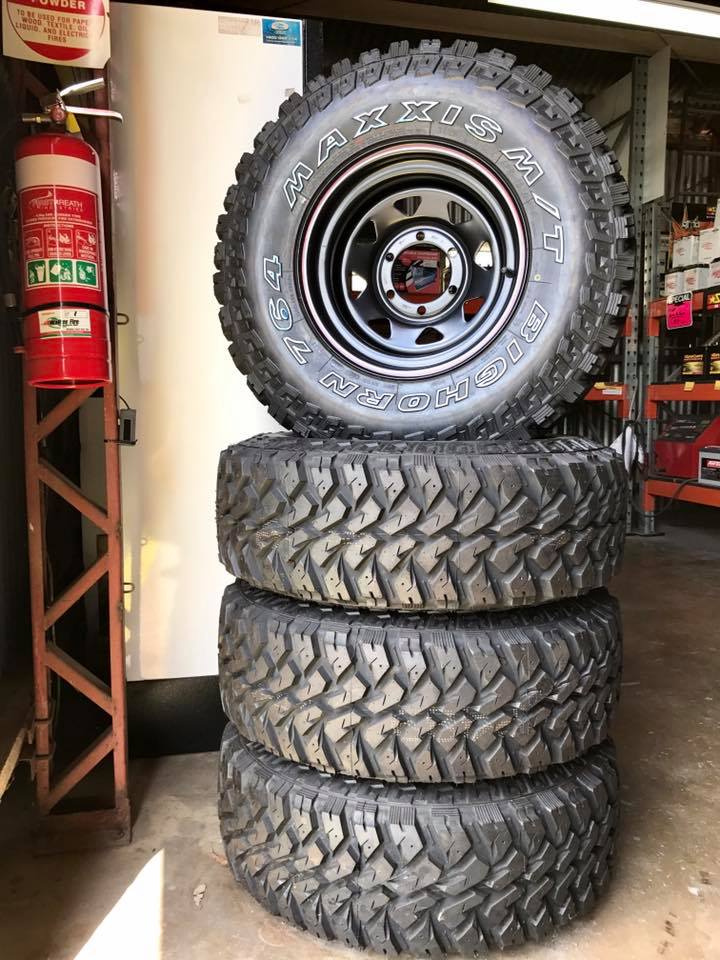 Paget Discount Tyres & Batteries - Logo
