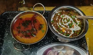 Pahadi Chef - Cover photo