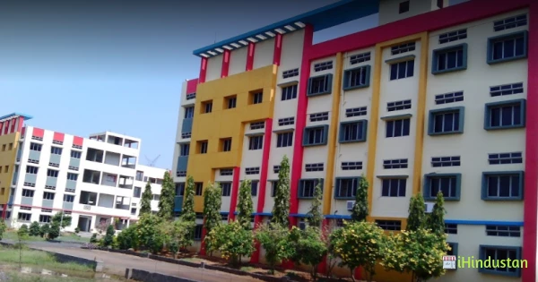 Paladugu Nagaiah Chowdary & Vijai Institute of Engineer - Logo