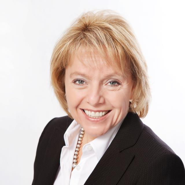 Pam Bechard - Royal LePage RCR Realty - Logo