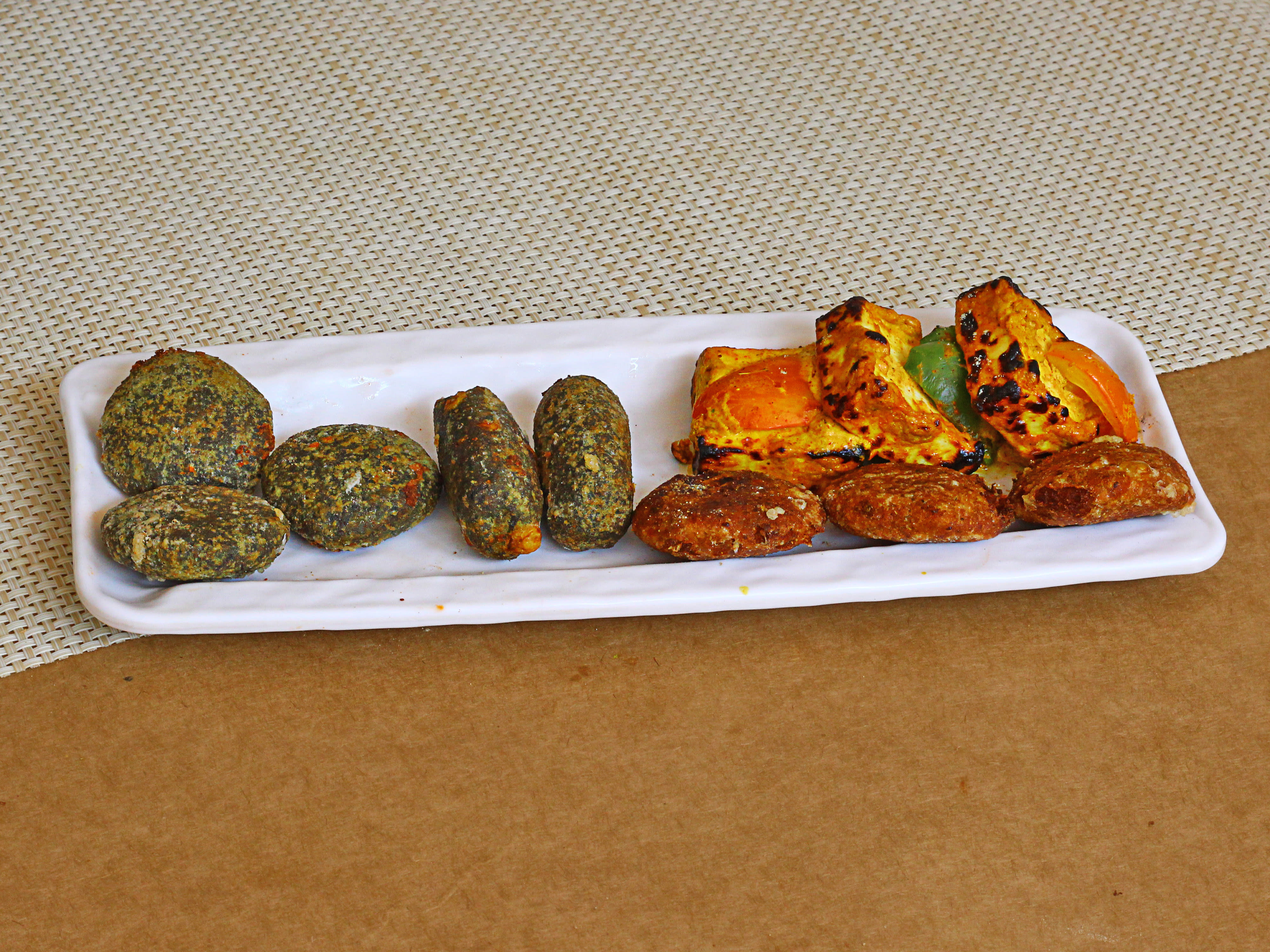 PANAYAA Veg Multicuisine Kitchen - Logo