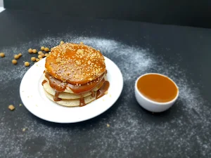 Pancakes Lounge - Logo