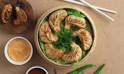 Panda Momos - Logo