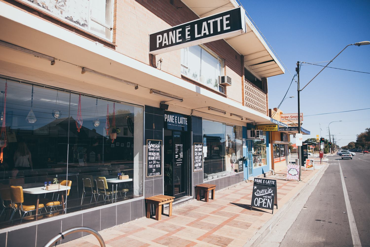 Pane e Latte - Logo
