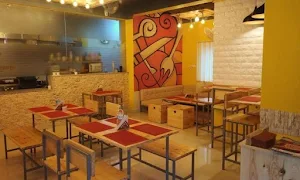 Paratha Lounge - Logo