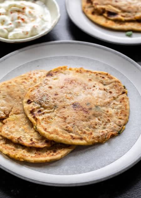 PARATHALAND - Logo