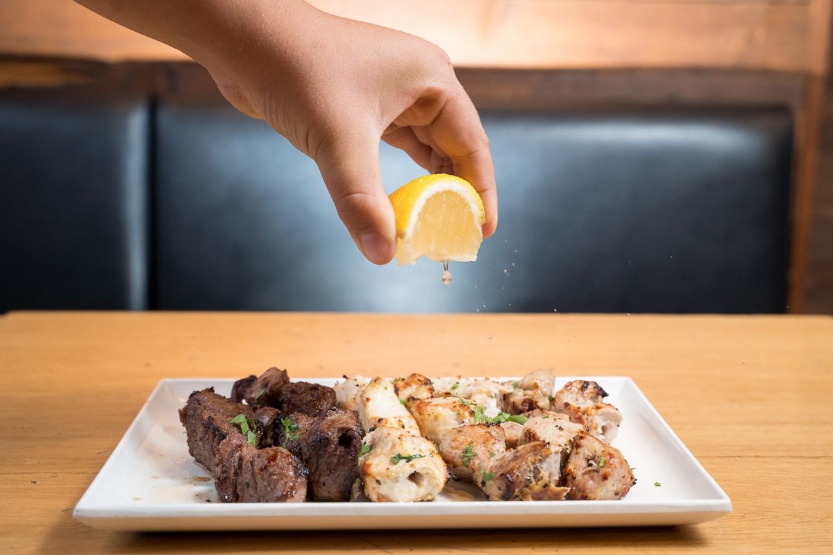 Parea Greek Tavern - Logo
