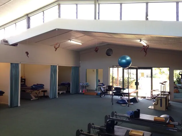 Park Beach Physiotherapy & Sports Injury Clinic - Logo