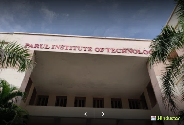 Parul University - Logo