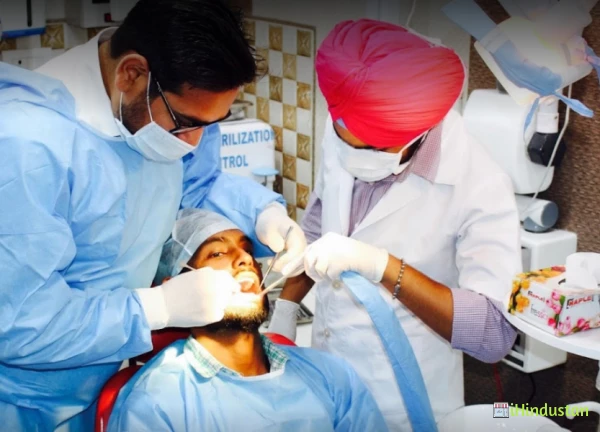 Pasrija Dental - Logo
