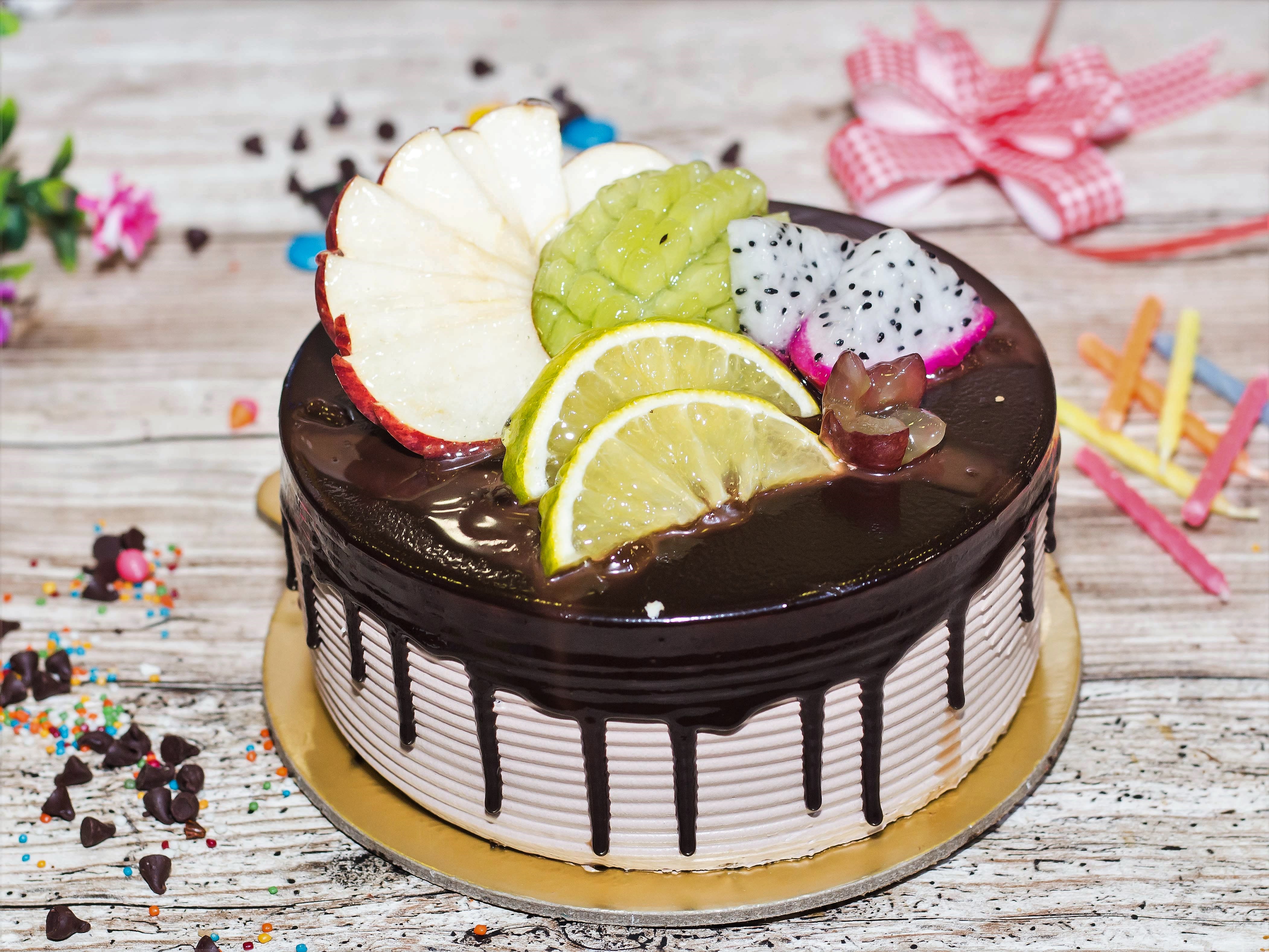 Pastry Palace - Logo