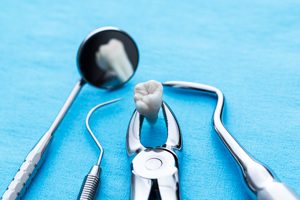Paul Mickenbecker Dental - Logo