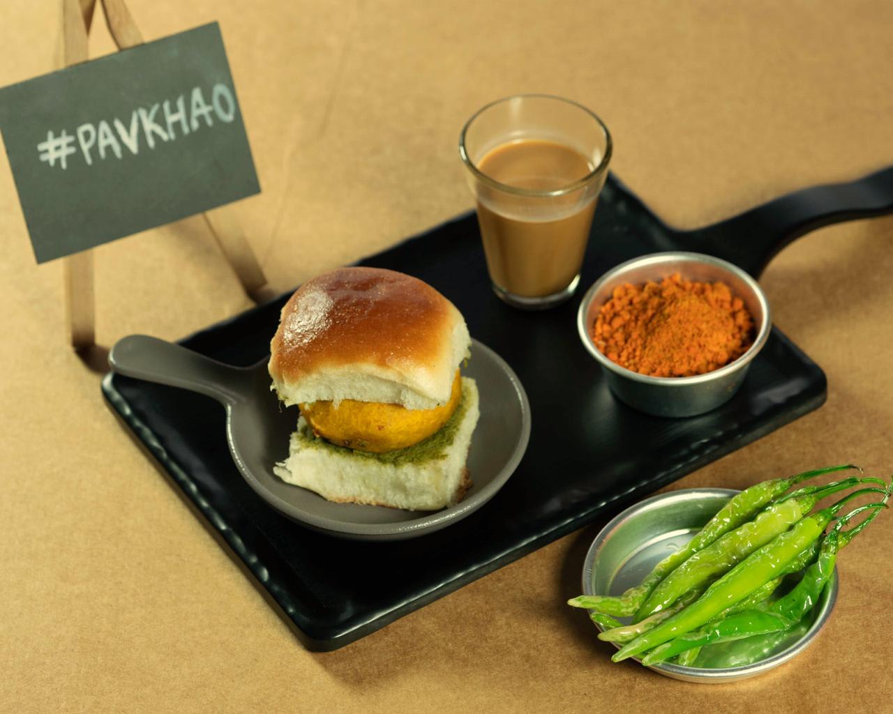 Pav Khao - Logo