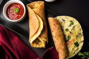Pavratha Pav & Paratha - Logo