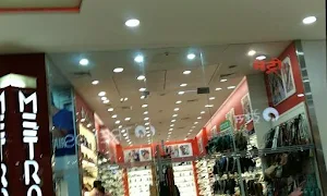 Payless Shoesource Seasons Mall - Logo