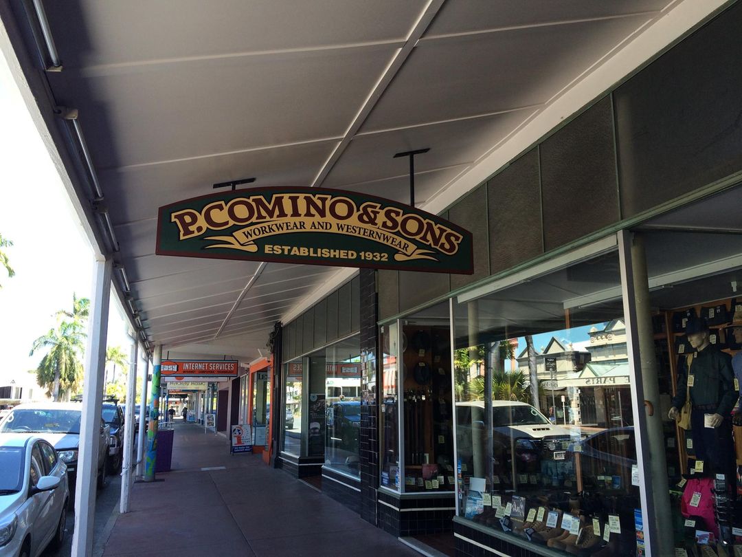 P Comino & Sons - Logo