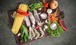 Pearl Seafoods - Cover photo