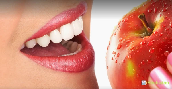 Pearly White Dental Clinic - Logo