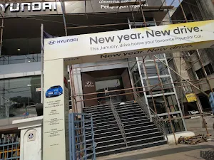 Peeyesyem Hyundai - Cover photo