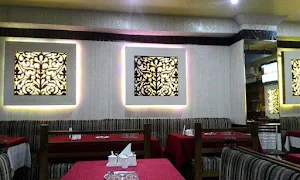 Penguin Inn - Logo