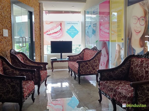 Perfect Smile Super speciality dental & implant center - Logo