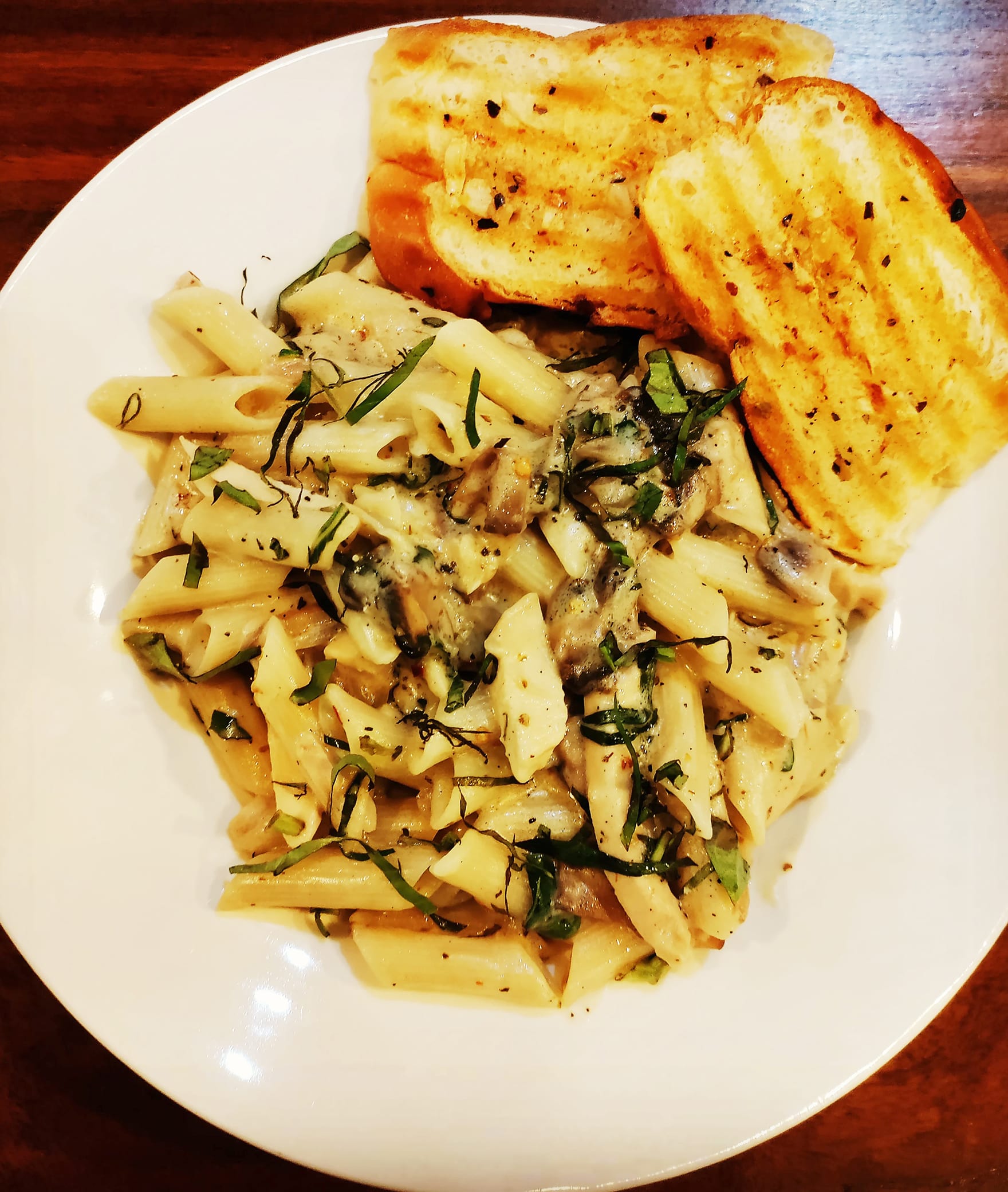 Pesto - Italian Kitchen - Logo