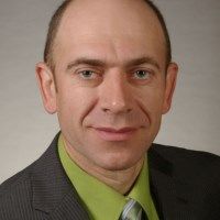 Peter Moroz - CENTURY 21 Cottage Country Realty Inc., B - Logo