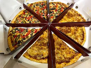 Pete's Pizzeria & Kitchen - Logo