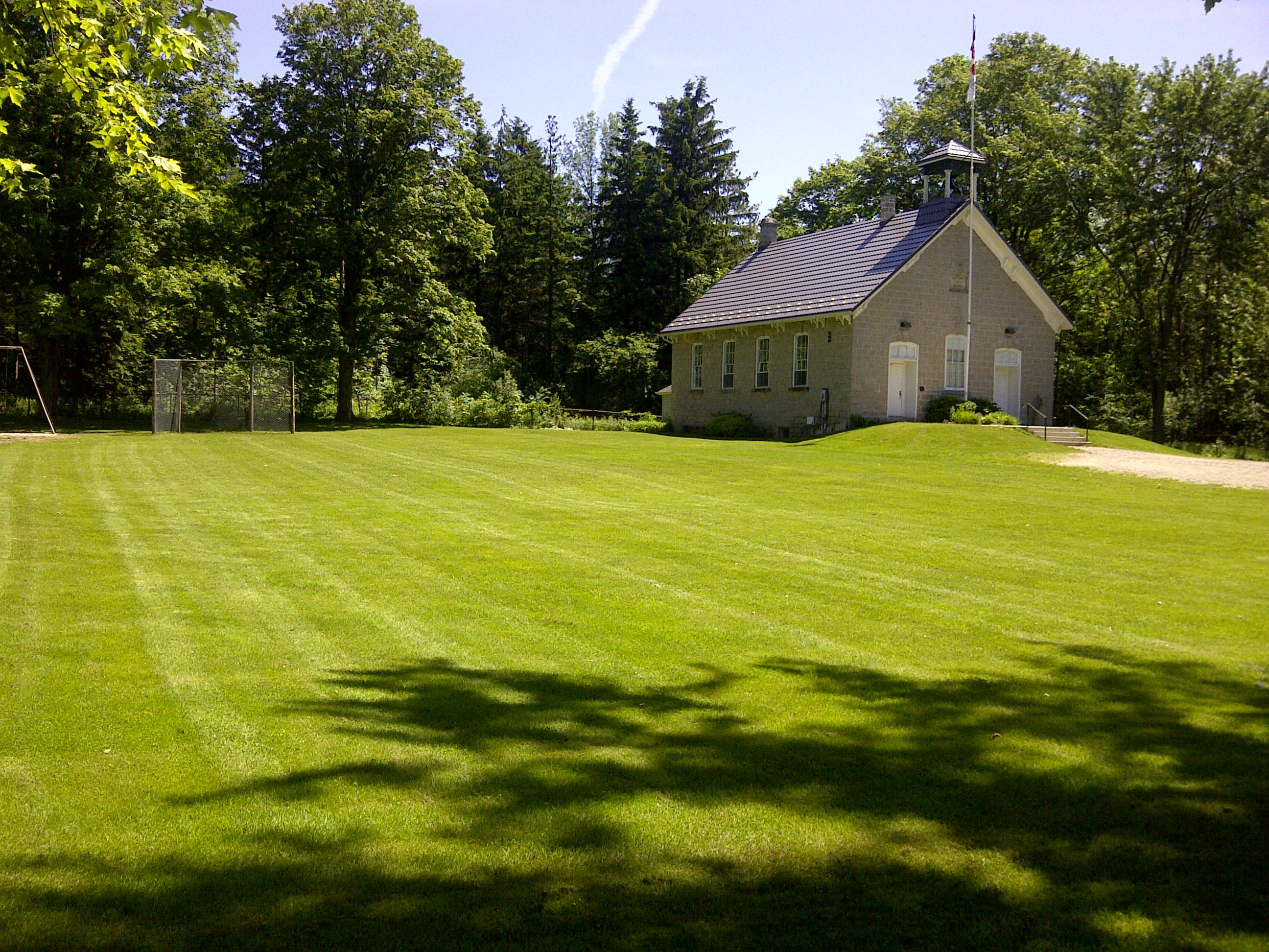 Petty&s;s Lawn Care Service - Cover photo