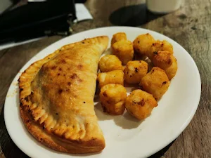 Pizza Hut - Cover photo