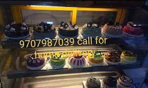 Pistachio Cake Shop - Logo