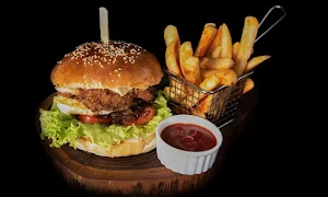 Pizza & Burger - Logo