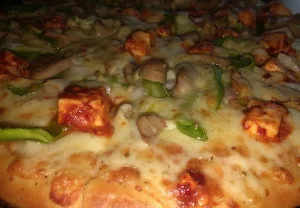 Pizzateria - Cover photo