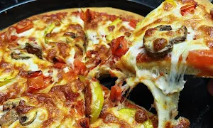 Pizza Crush - Logo