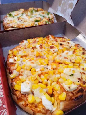 Pizza Lover - Logo